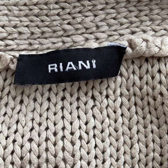Riani I Two Toned Beige Cardigan - Picture 8 of 10